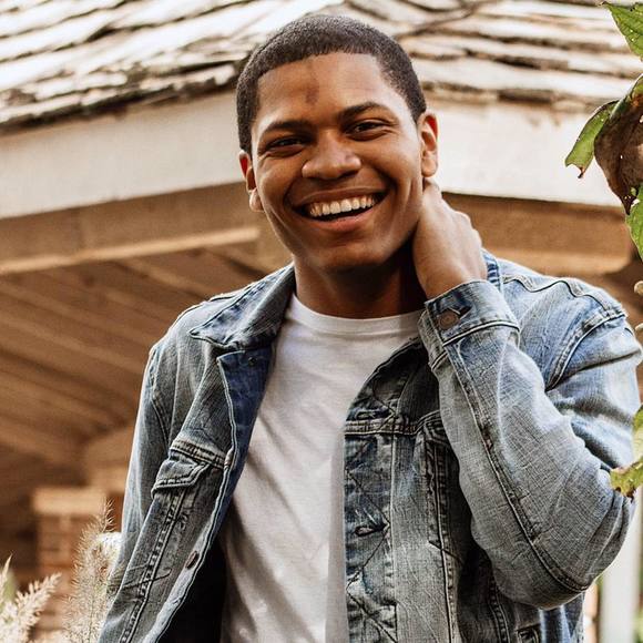 Meet your Posher, Terrence - Picture 1 of 1